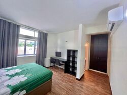 Lloyd Court (D9), Apartment #447012531
